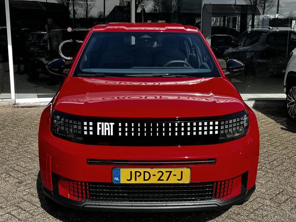Fiat Grande Panda RED 11kW 44 kWh | Apple-Android | Cruise C, Auto's, Fiat, Stof, Panda, Parkeersensor, Origineel Nederlands