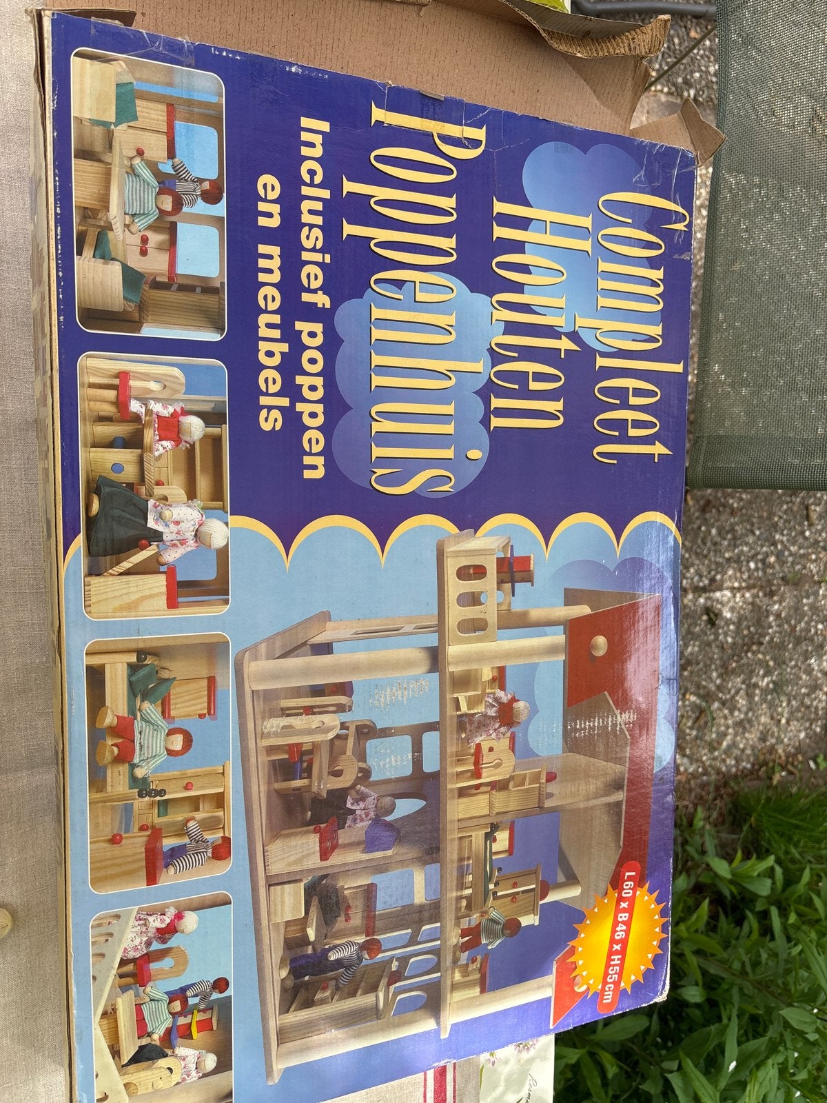 Compleet Houten Poppenhuis met Poppen en Meubels, Kinderen en Baby's, Speelgoed | Poppenhuizen, Ophalen of Verzenden, Gebruikt