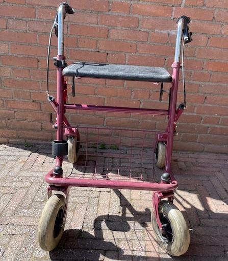 Rollator klein model 82cm handvat hoogte, Ophalen, Opvouwbaar, Gebruikt