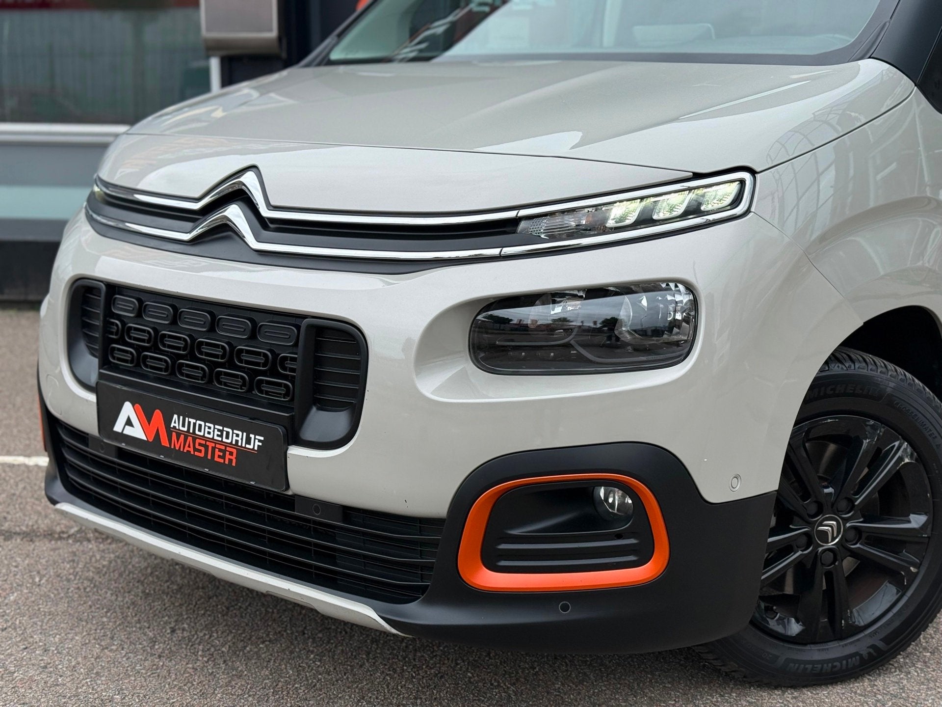 Citroen BERLINGO 1.2 PureTech Feel | 7p | Automaat | Cruise, Gebruikt, Euro 6, 1199 cc, 7 stoelen