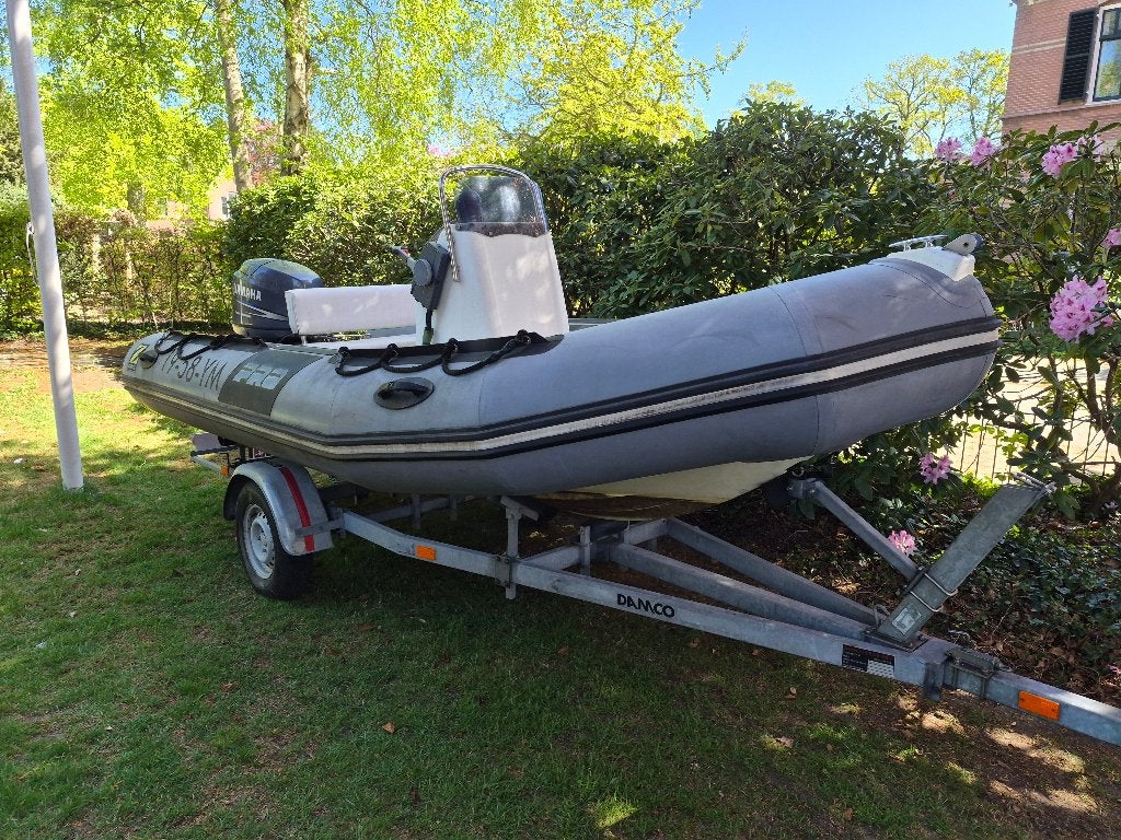 Zodiac RIB + Yamaha F50 outboard + Damco DK750 kanteltrailer, Ophalen, Afdekzeil, Gebruikt, PVC