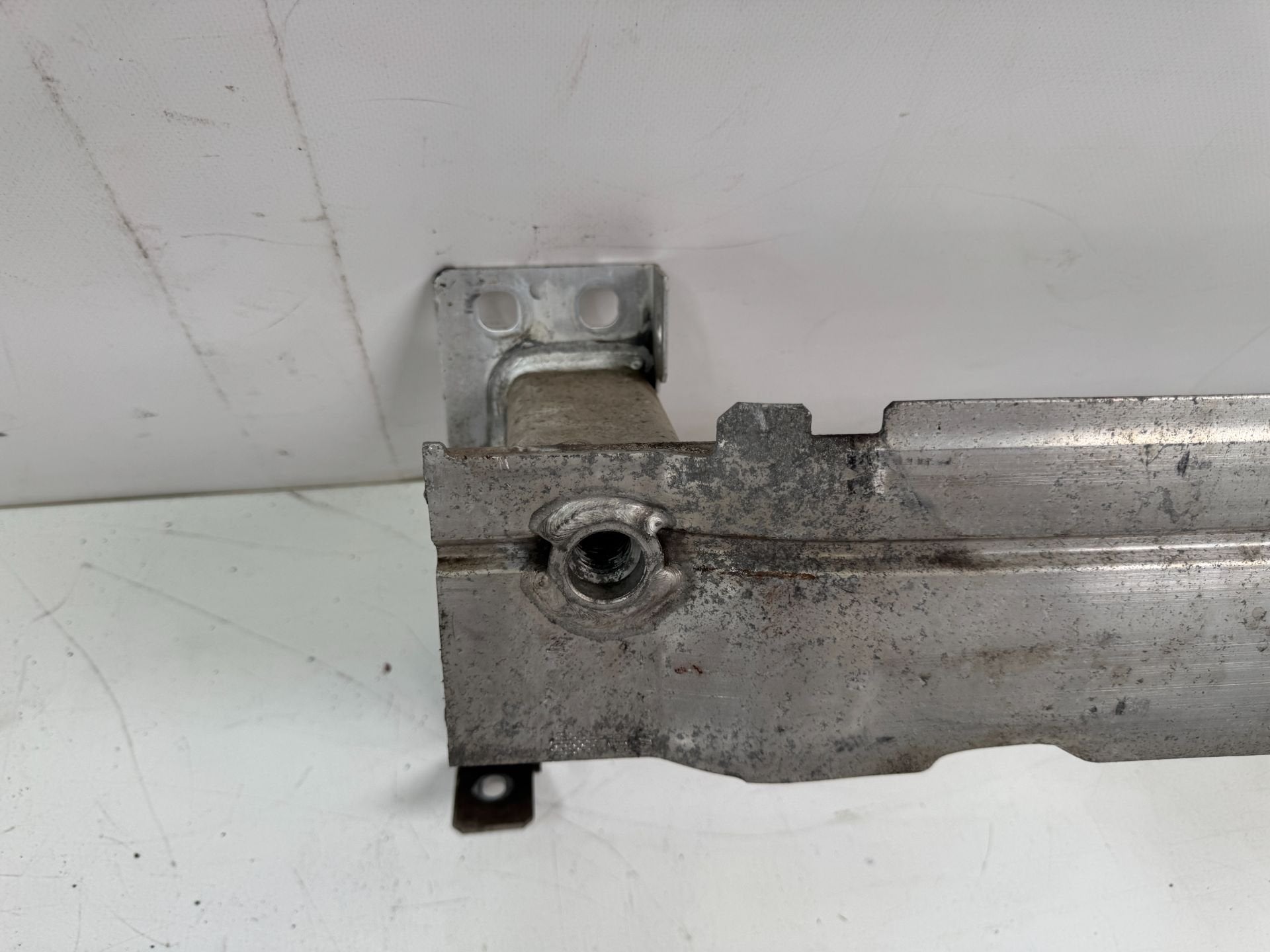 AUDI A1 8X BUMPERBALK ABSORBER STO STANGE 8X0807109C, Auto-onderdelen, Gebruikt, Voor, AUDI AG, Auto-Union-Strasse 1
85045  Ingolstadt, DE