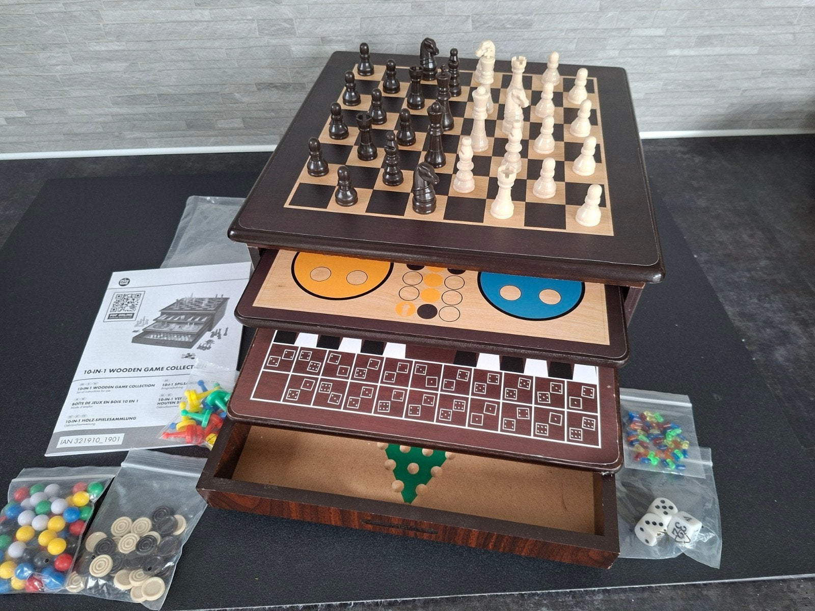 10 in 1 verzameling Houten spellenbox o.a.schaken dammen, Ophalen of Verzenden, Zo goed als nieuw, Playtive