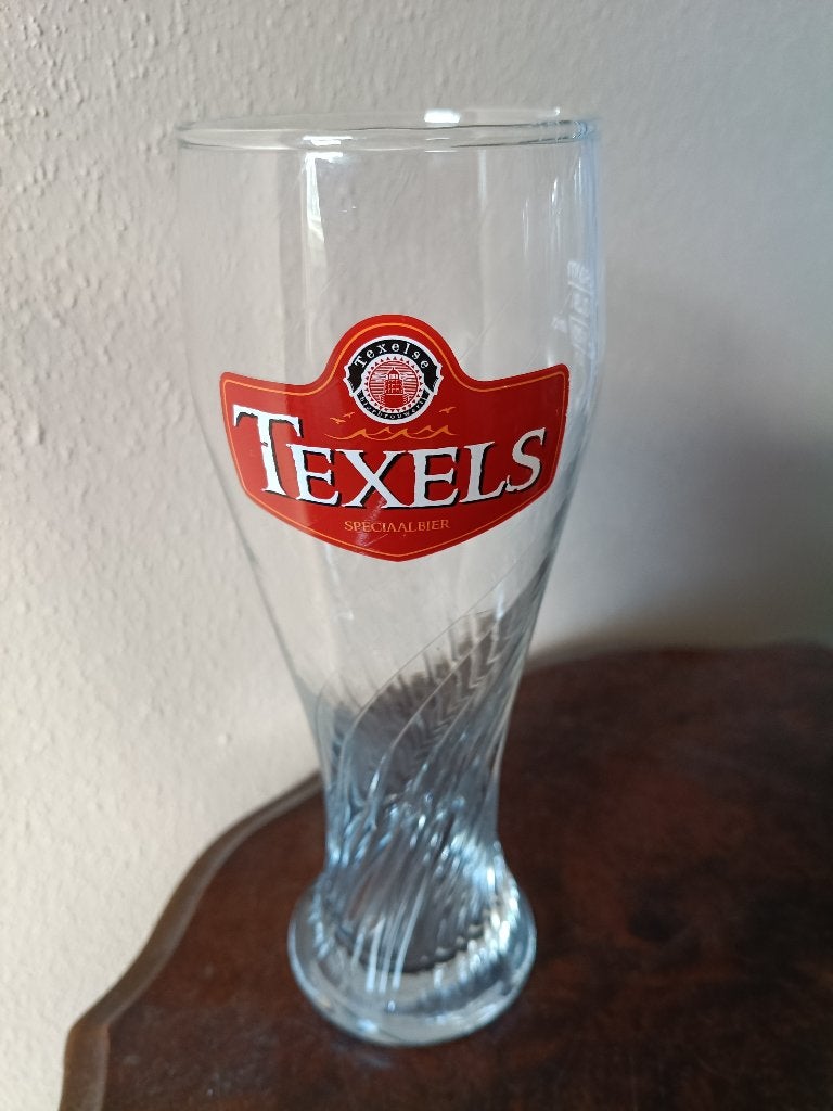 2 TEXELS SKUUMKOPPE BIERGLAZEN 0,3 L, Ophalen of Verzenden, Zo goed als nieuw, Glas of Glazen, Overige merken