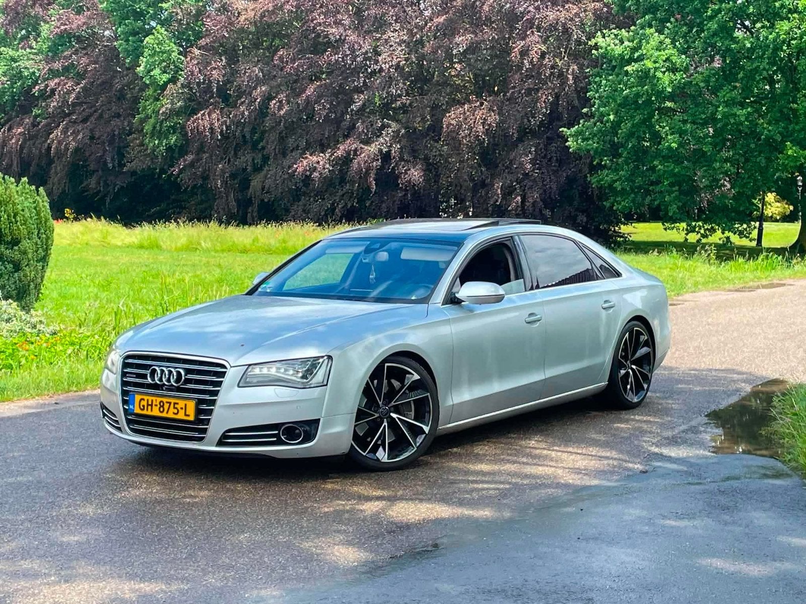 Audi A8 4.2 TDI 258KW Quattro LWB 2012 Grijs, Auto's, 8 cilinders, 241 €/maand, 2020 kg, Vierwielaandrijving