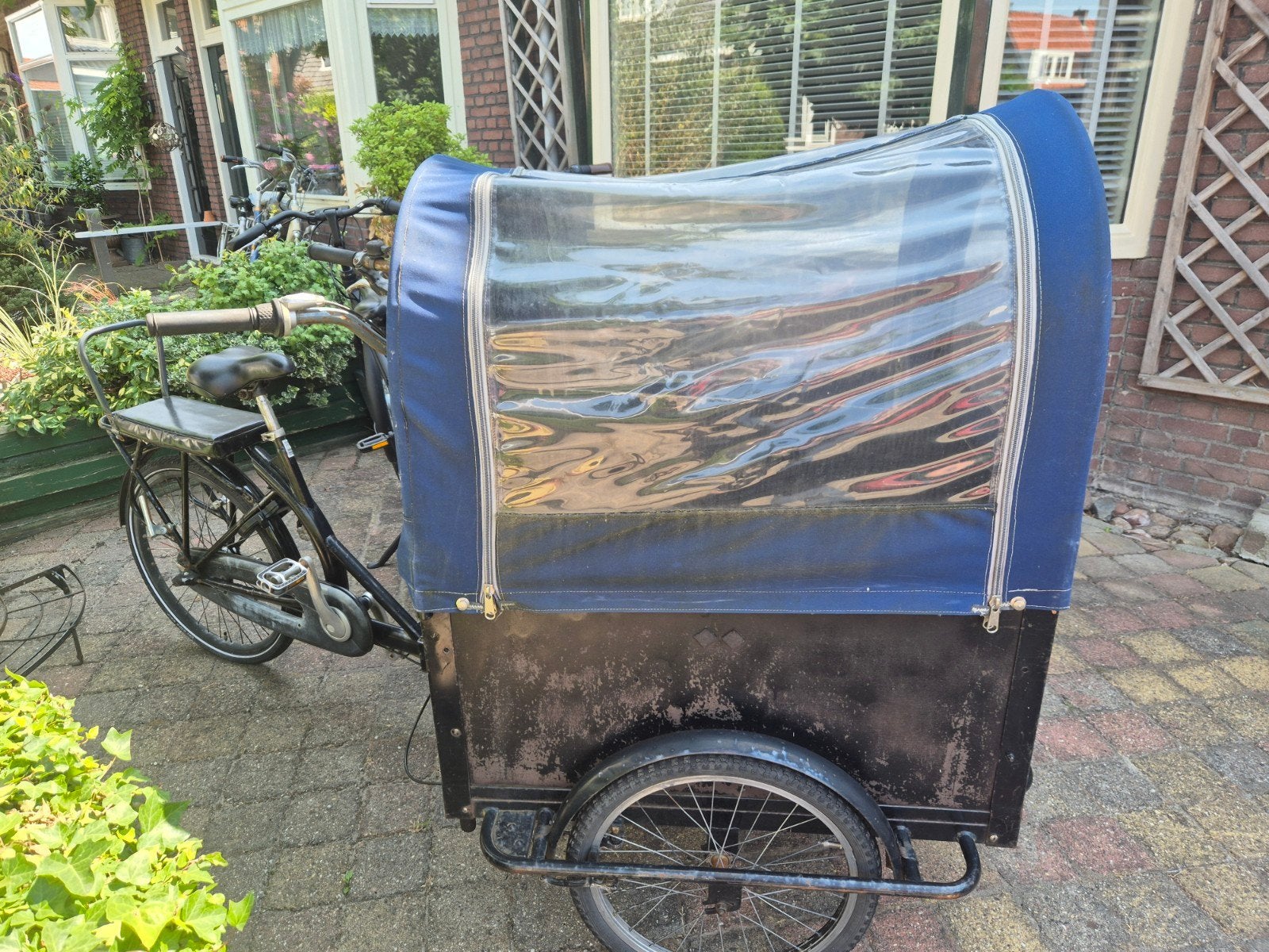 Leuke gebruikte bakfiets met luifel, werkt nog goed!, Ophalen, Gebruikt, Huif