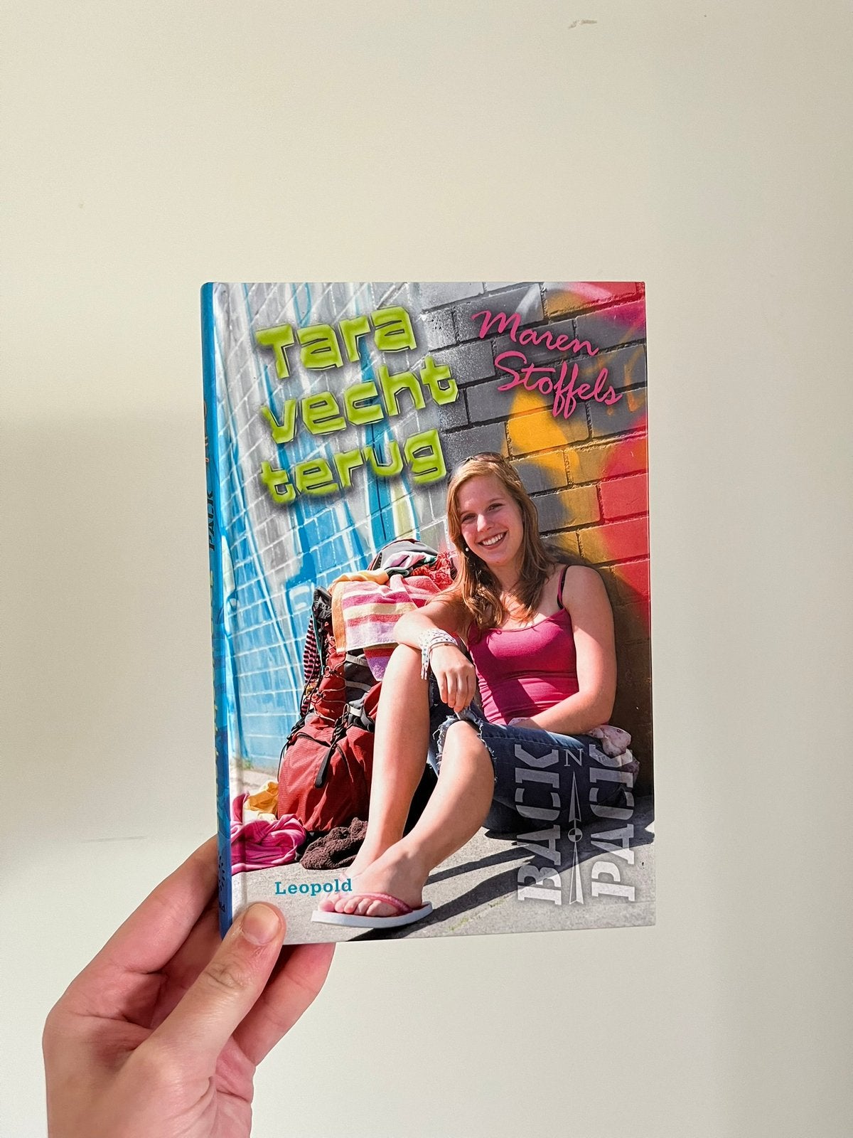Tara vecht terug van Maren Stoffels (ISBN: 9789025855130), Boeken, Ophalen of Verzenden, Zo goed als nieuw, Fictie