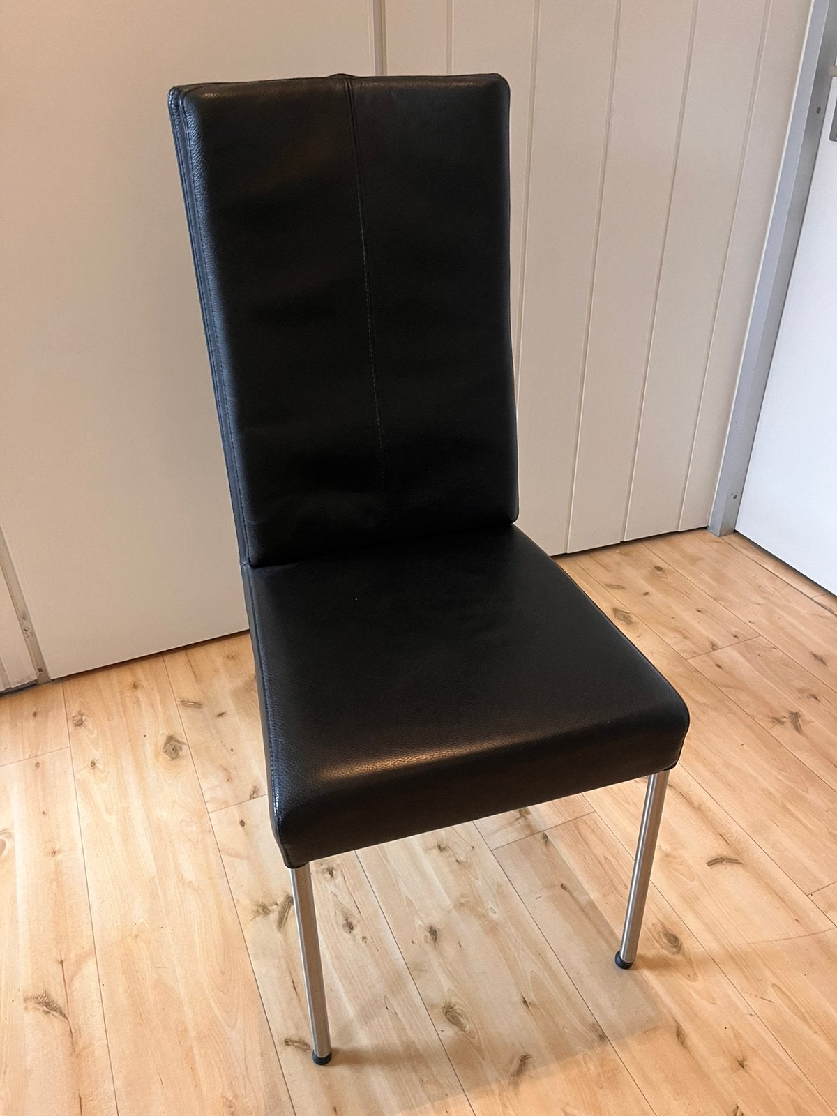 4 zwart leren eettafelstoelen, Ophalen, Gebruikt, Zwart