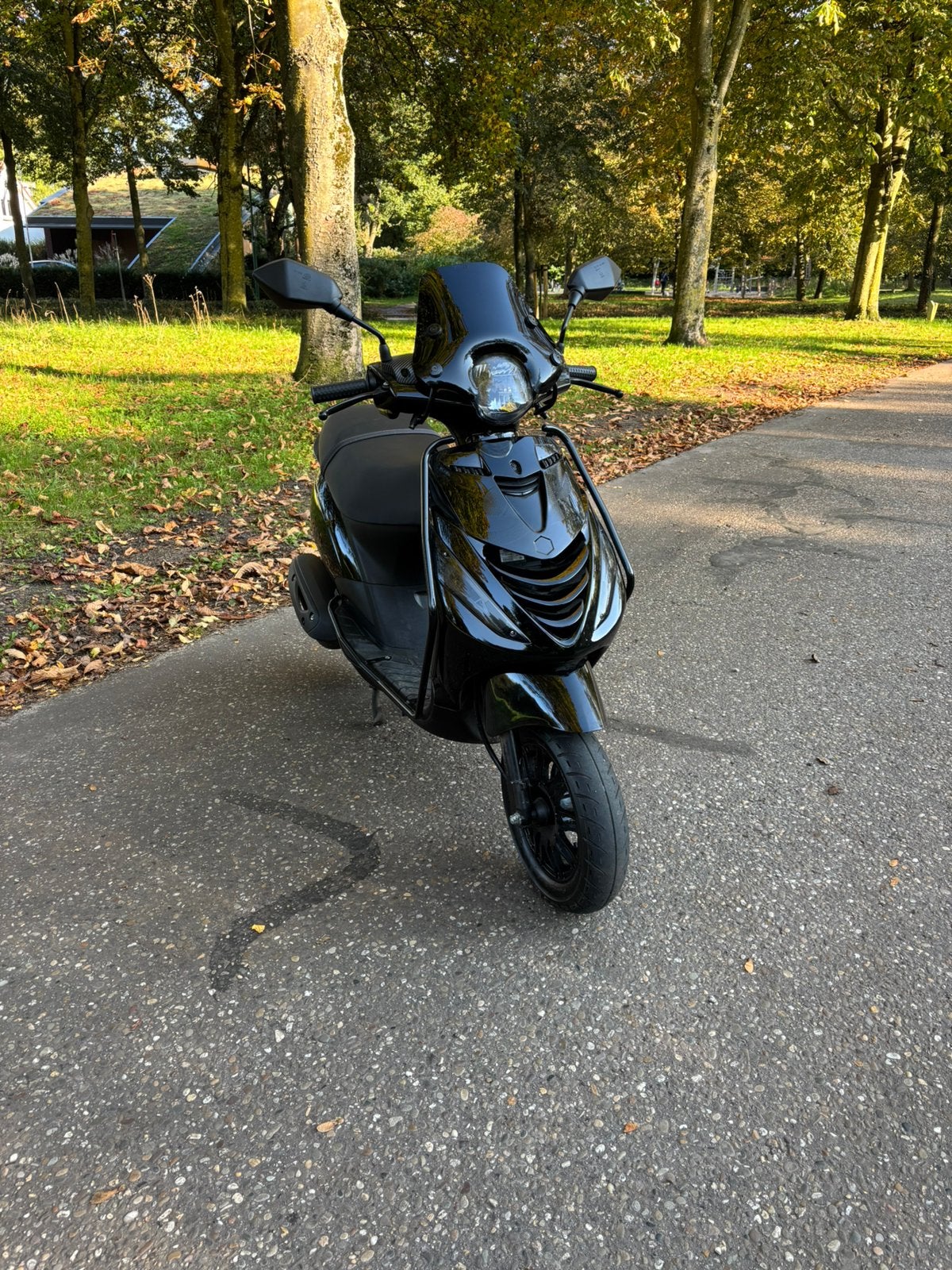 Piaggio Zip 2020 met unieke upgrades en 9.000 km, Ophalen, Maximaal 45 km/u, Zip, Zo goed als nieuw