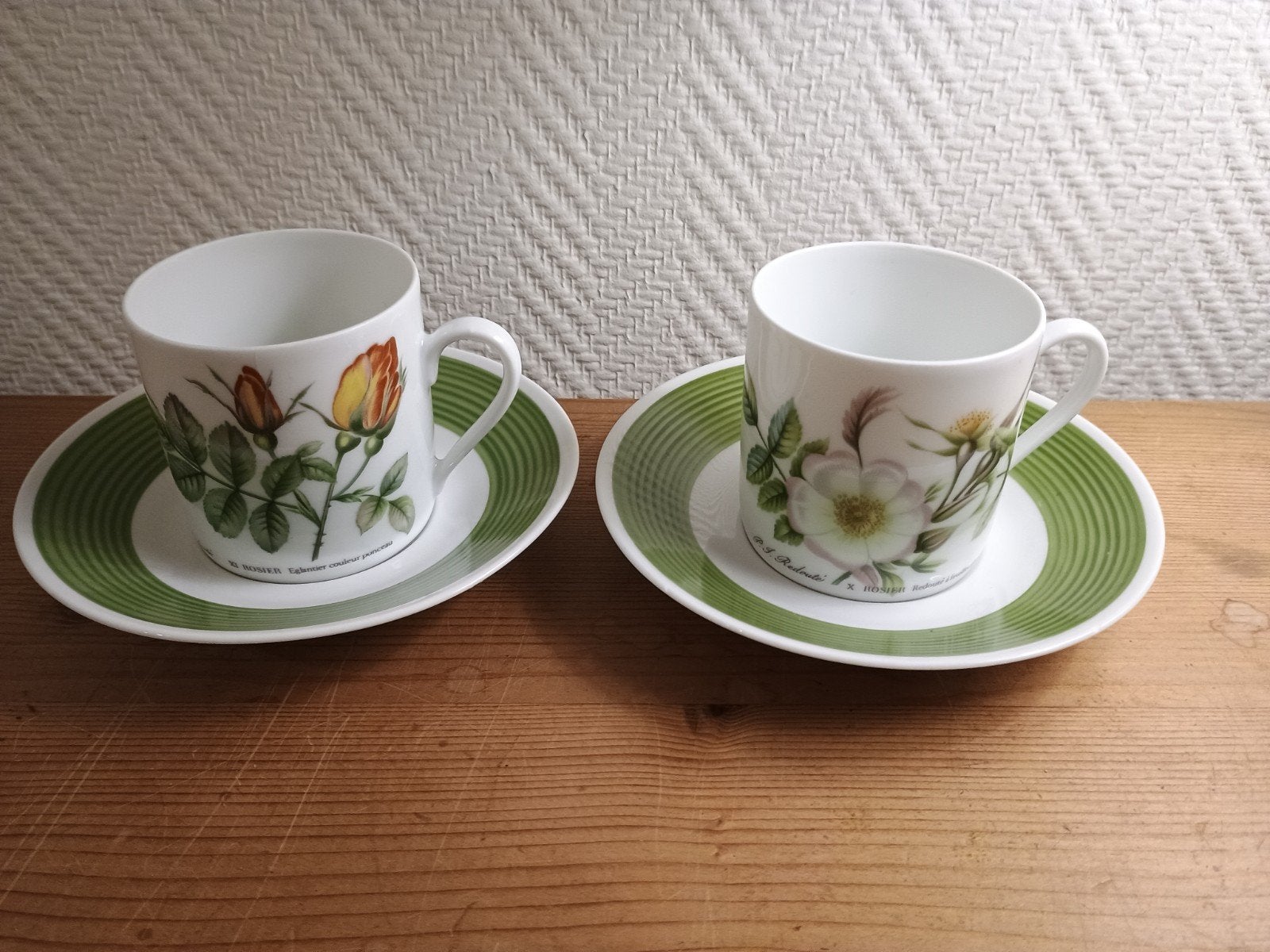 Twee Hutschenreuther theekopjes met schotels, Ophalen, Overige merken, Klassiek, Zo goed als nieuw