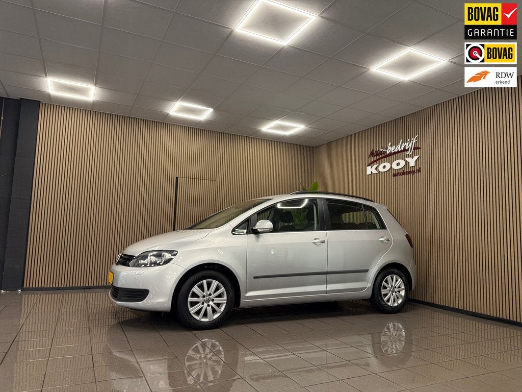Volkswagen Golf Plus 1.2 TSI Highline * Automaat / Trekhaak, Auto's, Volkswagen, Euro 5, Gebruikt, 4 cilinders, 700 kg