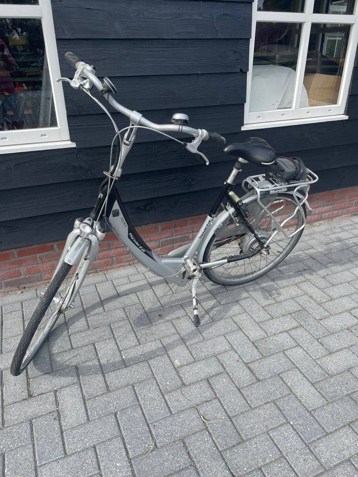 Sparta Ion met lader, Ophalen, Zo goed als nieuw, Sparta