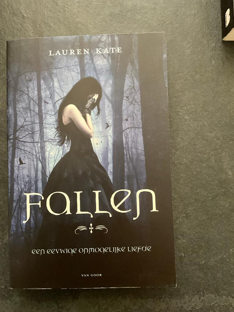 Fallen, Verkozen, Verraden - Young Adult boeken, Ophalen of Verzenden, Gelezen