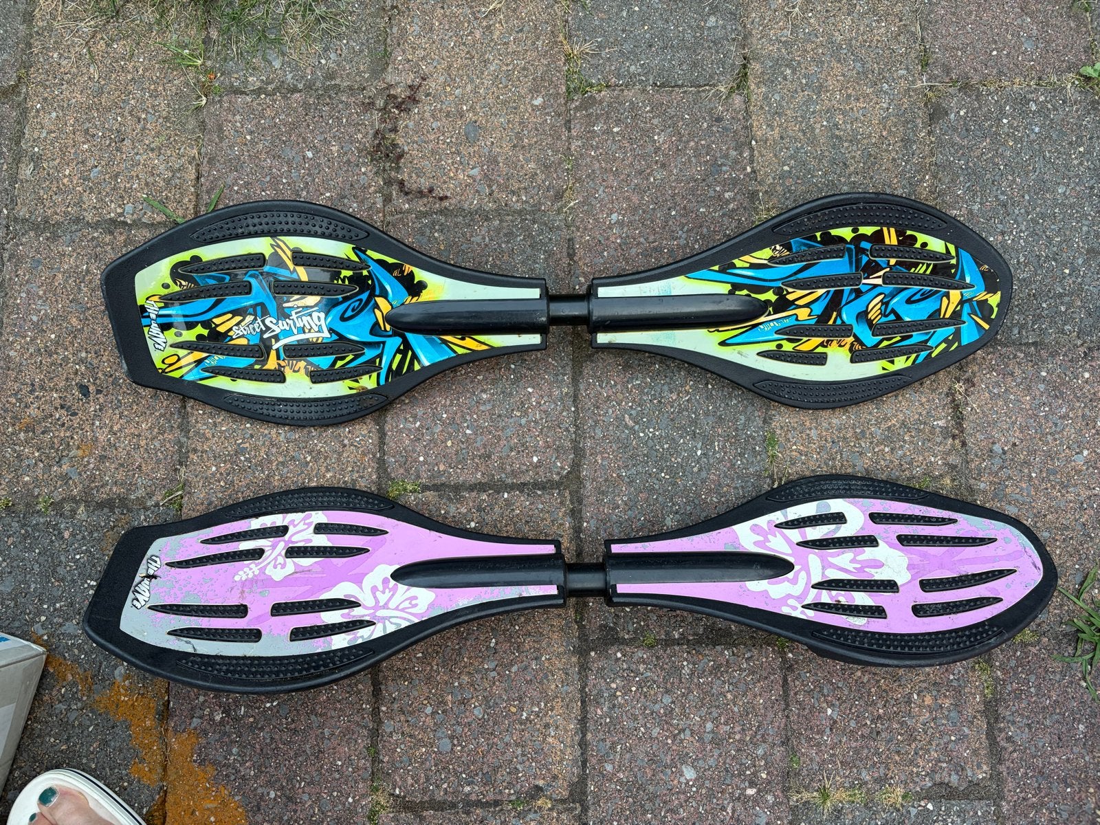 Waveboard blauw/groen en roze, Ophalen, Gebruikt, Waveboard