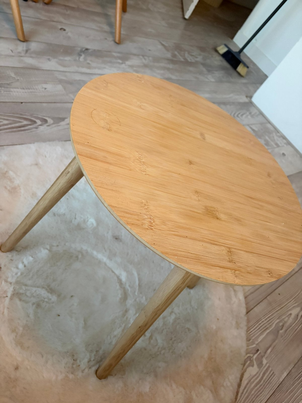 Kleine bijzet/salon tafel, Ophalen, Zo goed als nieuw, Rond, 50 tot 100 cm