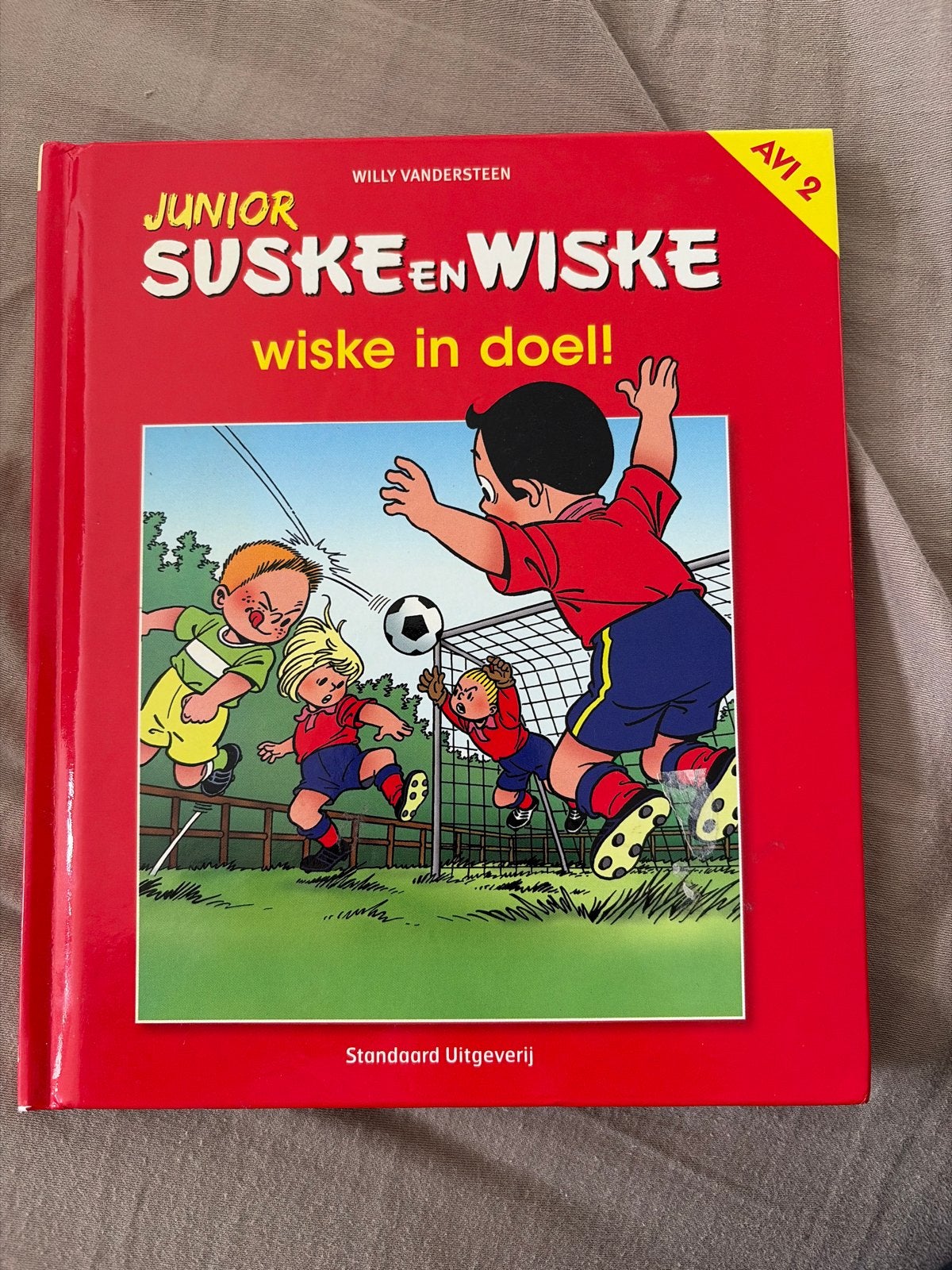 Junior Suske en Wiske - Wiske in doel! (AVI 2), Boeken, Ophalen of Verzenden, Zo goed als nieuw, Fictie algemeen
