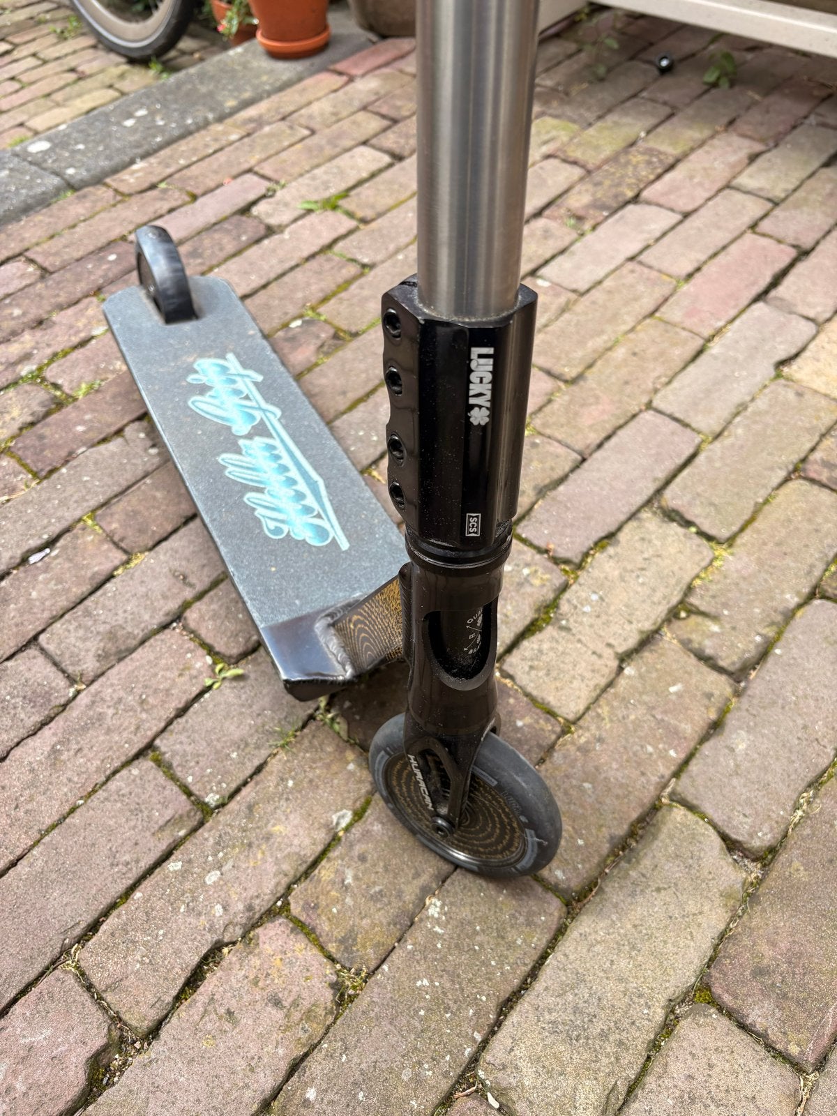 Custom Stuntstep - Lucky Prospect met Core Titanium Bar, Fietsen en Brommers, Steps, Ophalen of Verzenden, Gebruikt, Overige typen