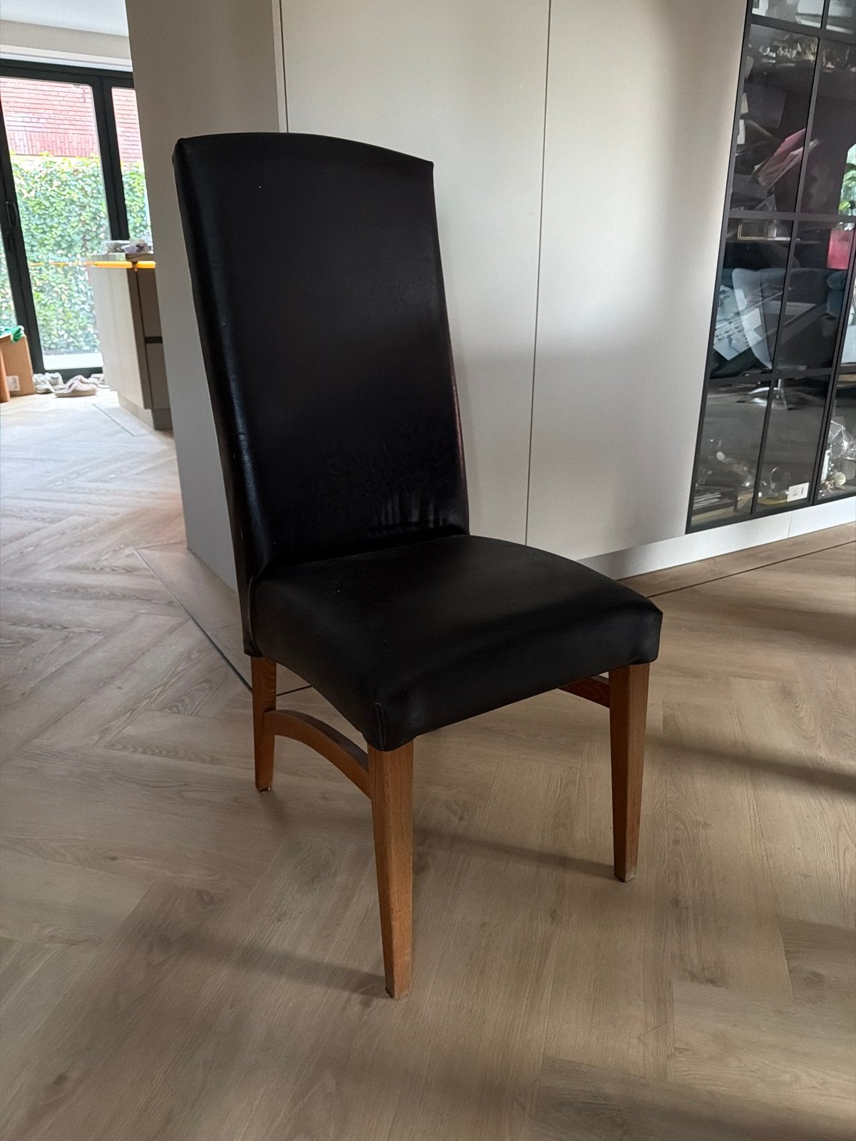 2x Hoge stoel - Gratis af te halen in Rijswijk ZH, Ophalen, Gebruikt, Twee, Zwart