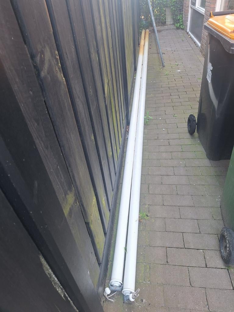 2x vlaggenmast, Ophalen, Gebruikt