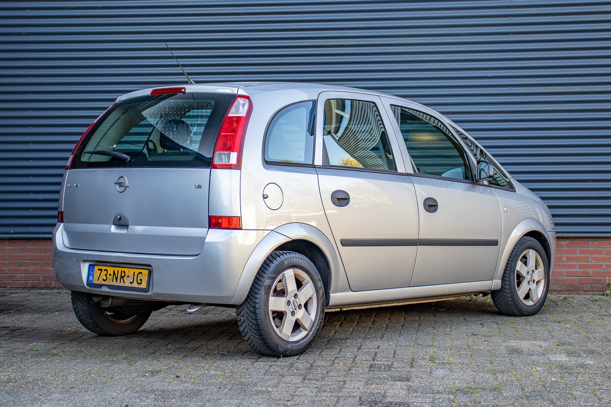 Opel Meriva 1.6-16V Essentia (bj 2004, automaat), Auto's, Opel, Automaat, Gebruikt, Cruise Control, 4 cilinders
