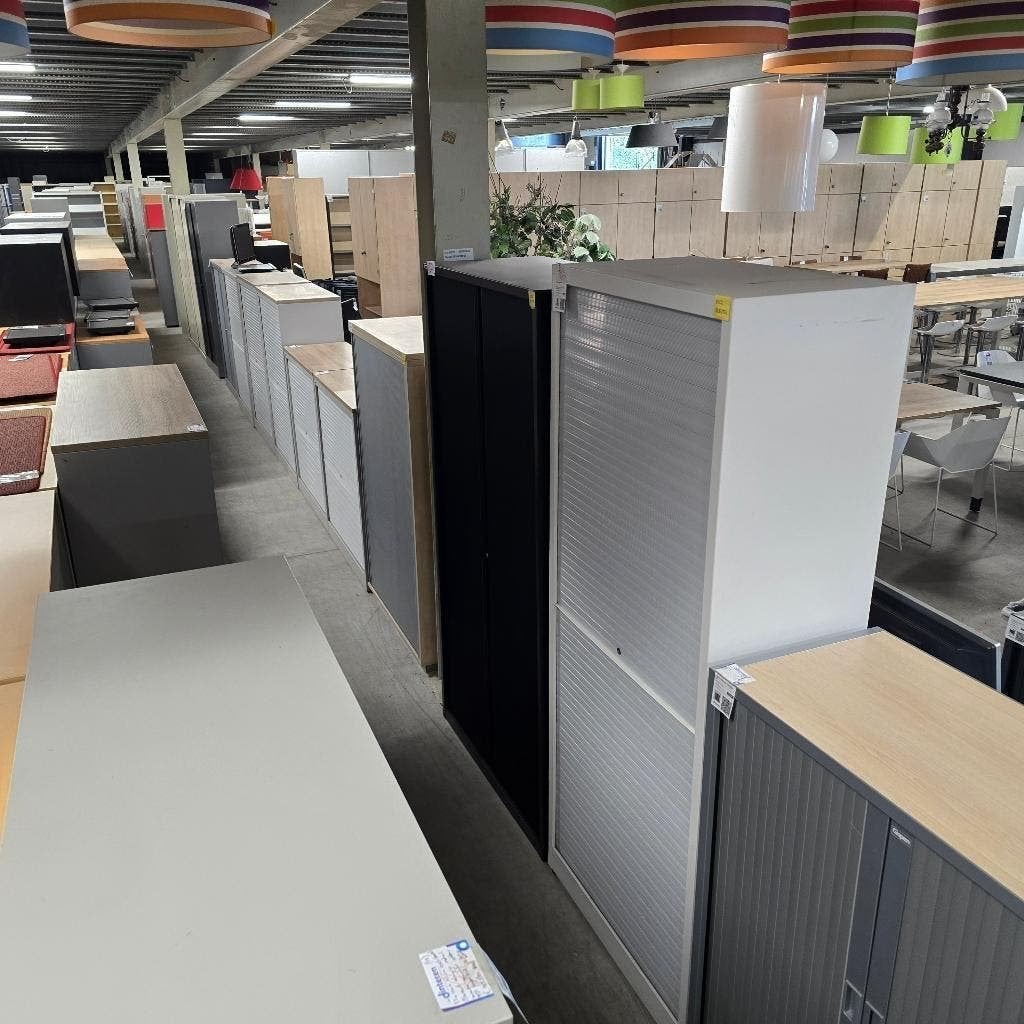 Te koop gevraagd partijen stalen kasten / kantoormeubilair, Huis en Inrichting, Bureaus, Ophalen, Gebruikt