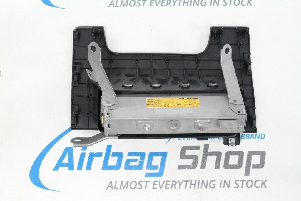 Knie airbag toyota rav4 (2013-heden), Auto-onderdelen