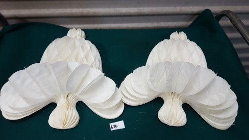 630 grote papieren klokken wit, Diversen, Kerst, Ophalen of Verzenden, 'T Olde Gre-j, Info@toldegrej.nl, Endepoelstraat 20f Didam
