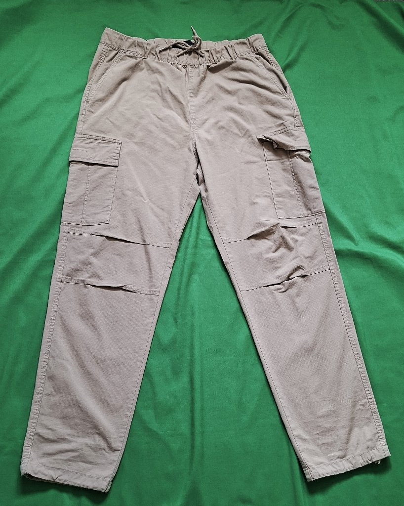 qbr  LEUKE  BROEK van BERSHKA Maat:L, Ophalen of Verzenden, Zo goed als nieuw, Maat 52/54 (L), Overige kleuren