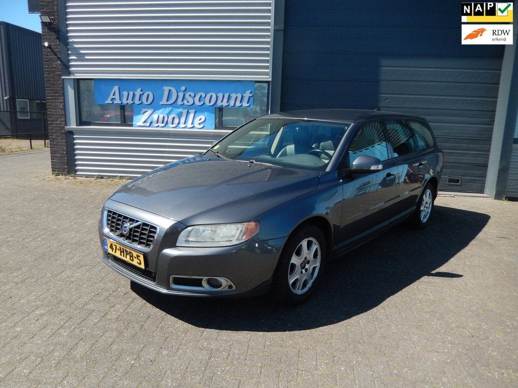 Volvo V70 2.0 Kinetic, Voorwielaandrijving, Handgeschakeld, Euro 4, 84 €/maand