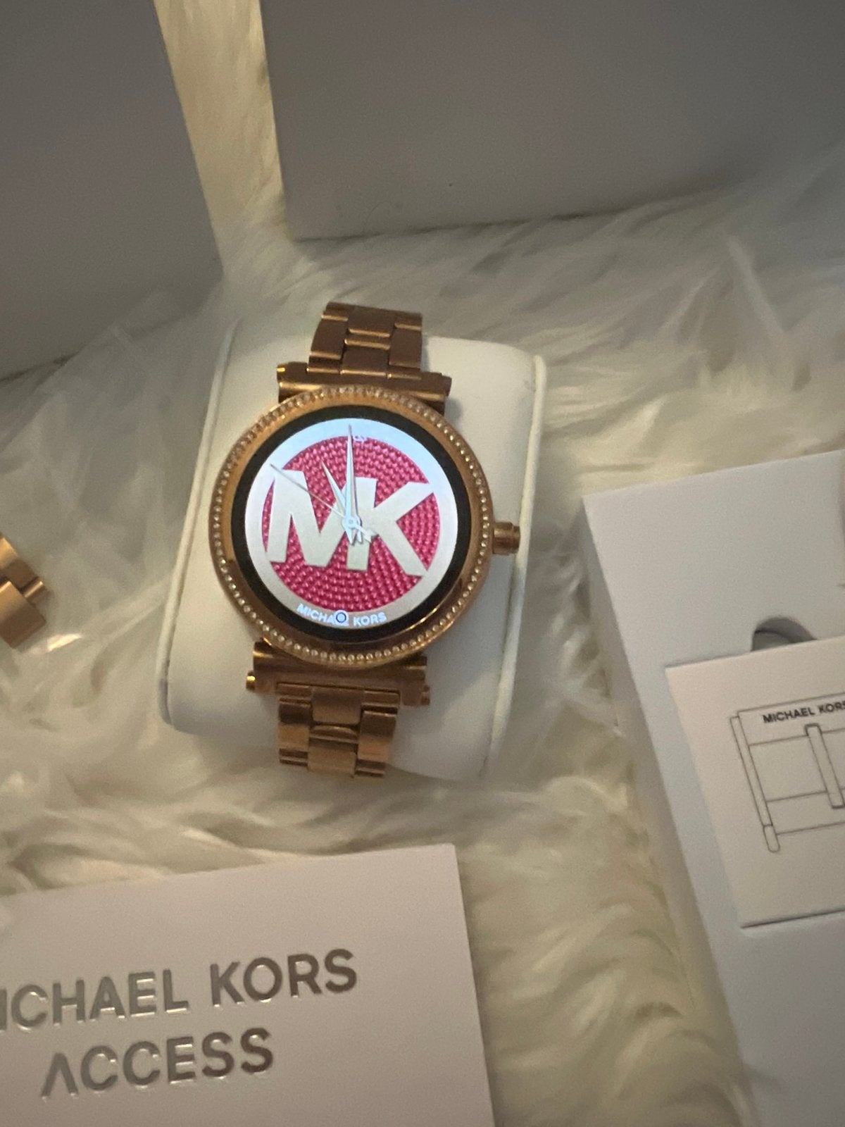 Michael kors smartwatch, Ophalen of Verzenden, Zo goed als nieuw, Staal, Overige merken