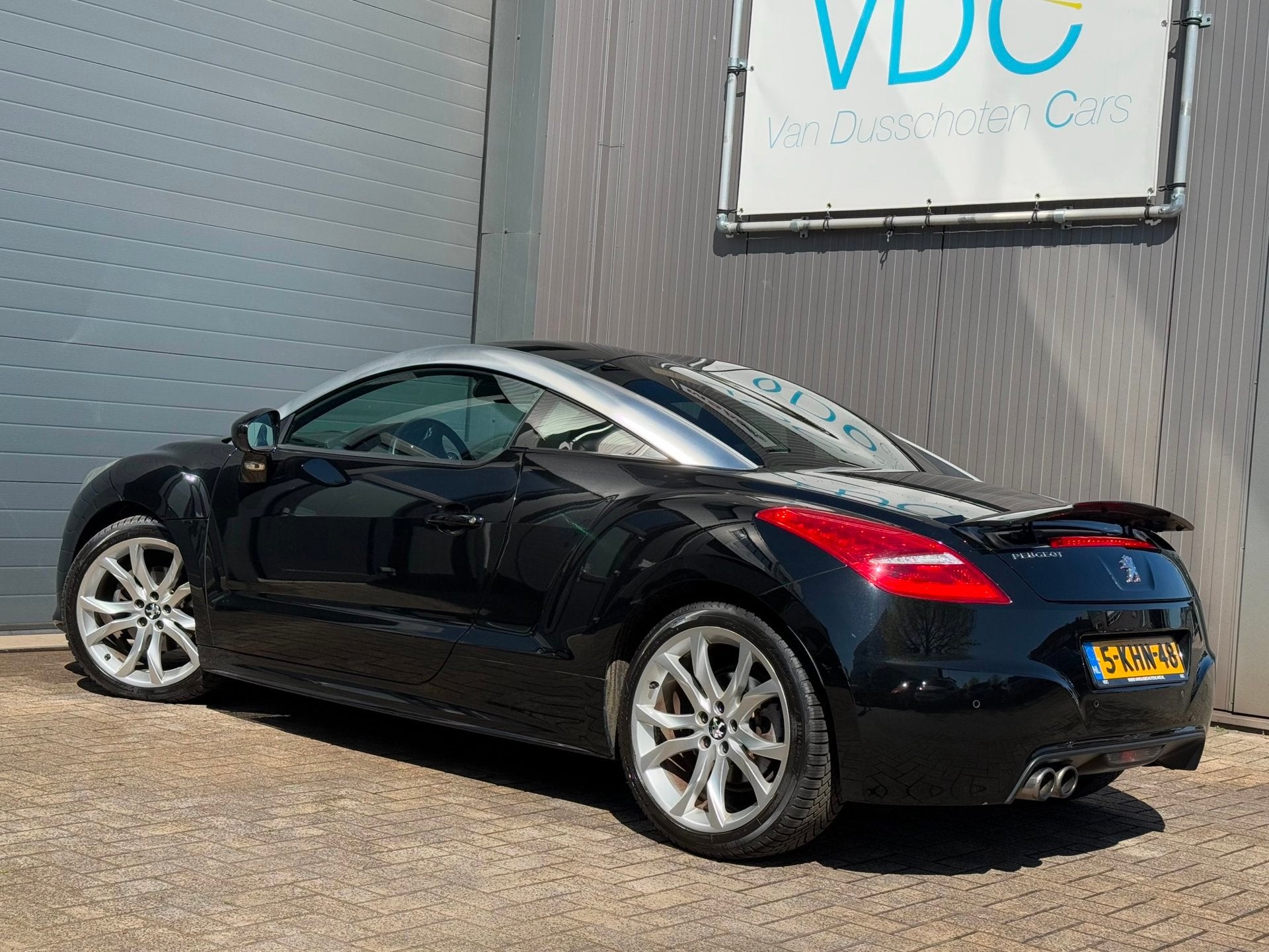Peugeot RCZ 1.6 THP | 156 PK | Spoiler | Leder | Navigatie, Voorwielaandrijving, 15 km/l, Gebruikt, Zwart