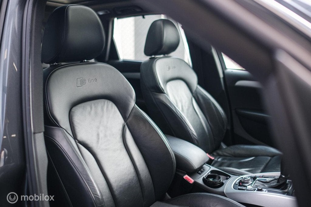 Audi Q5 3.2 FSI quattro Pro Line 270 pk | B&O | Panorama | T, Auto's, Audi, Euro 5, Gebruikt, Zwart, 1770 kg