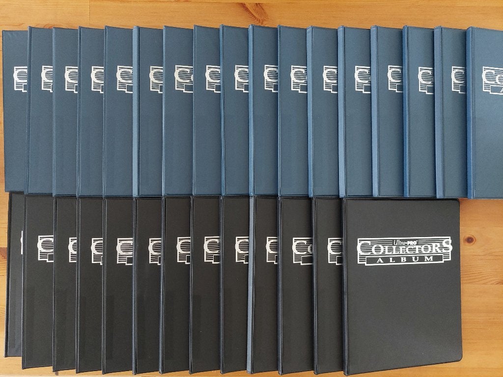 30 Ultra Pro 9 pocket mappen, Hobby en Vrije tijd, Ophalen of Verzenden, Zo goed als nieuw, Boek of Catalogus