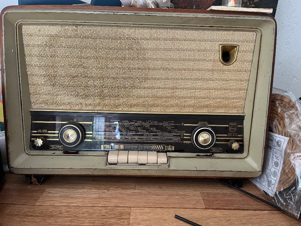 Philips radio uit jaren 1950, Ophalen, Radio