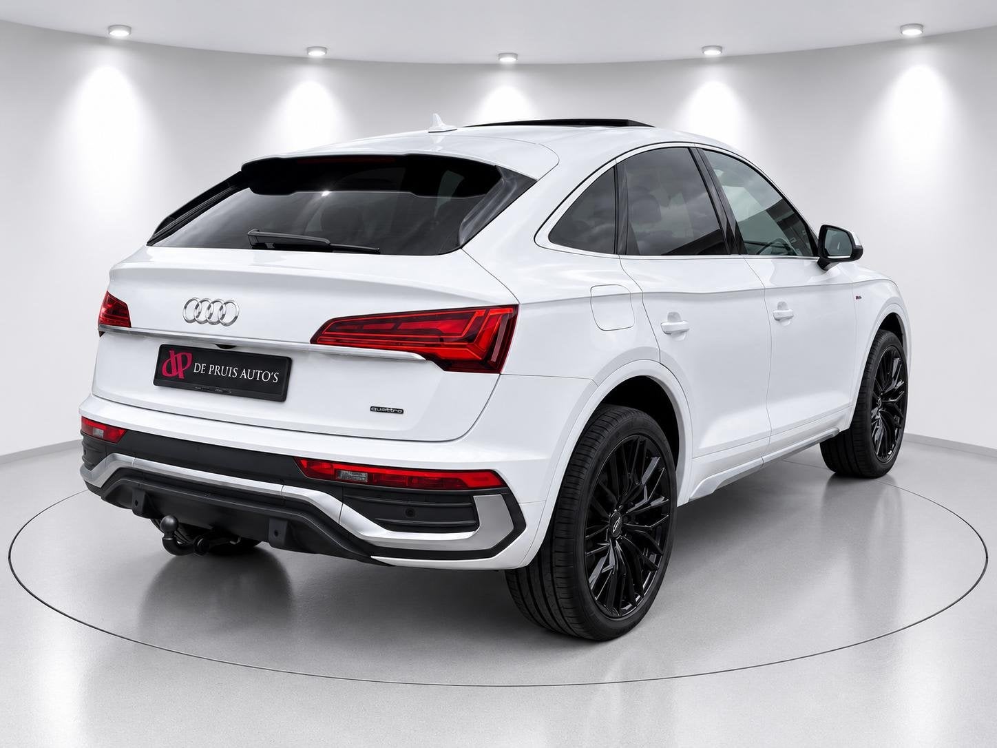 Audi Q5 Sportback 55 TFSI e S edition S Line Head Up Matrix, Auto's, Automaat, Dealer onderhouden, 14 kWh, Gebruikt