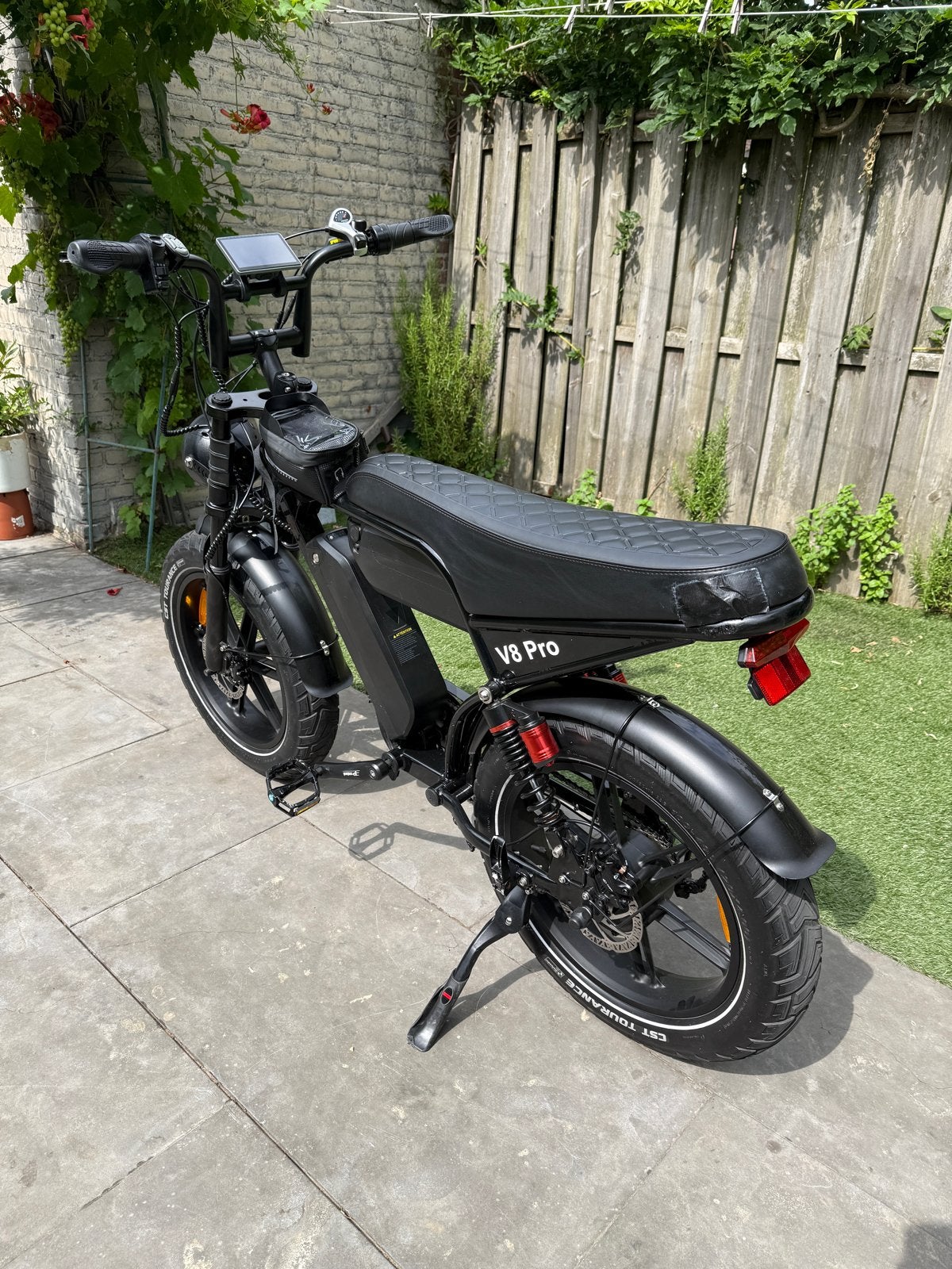 Opgevoegd Fatbike V8 Pro met dubbele accu's - Werkt perfect!, Ophalen, Gebruikt, 50 km per accu of meer, Overige merken