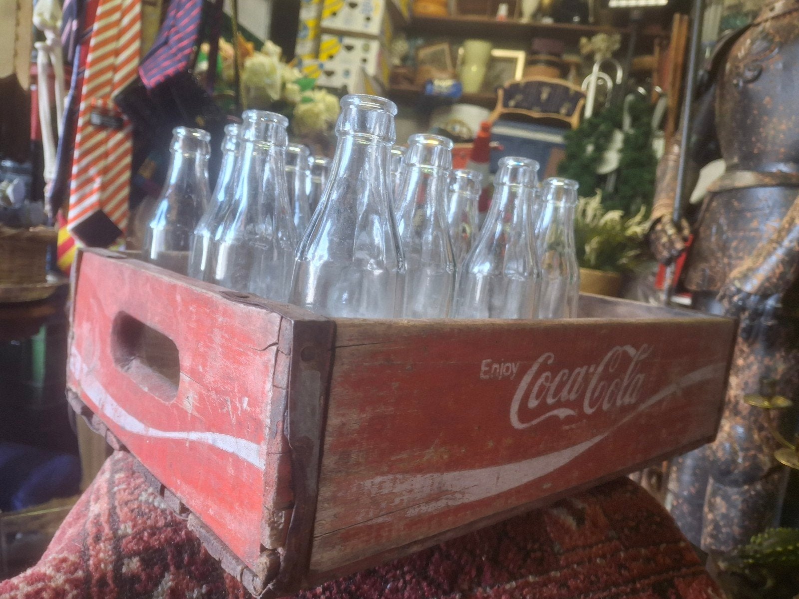 Vintage Coca-Cola krat met 15 lege flesjes, Gebruikt, Ophalen of Verzenden, P.O. Box 1734, Atlanta, GA 30301, USA, The Coca-Cola Company