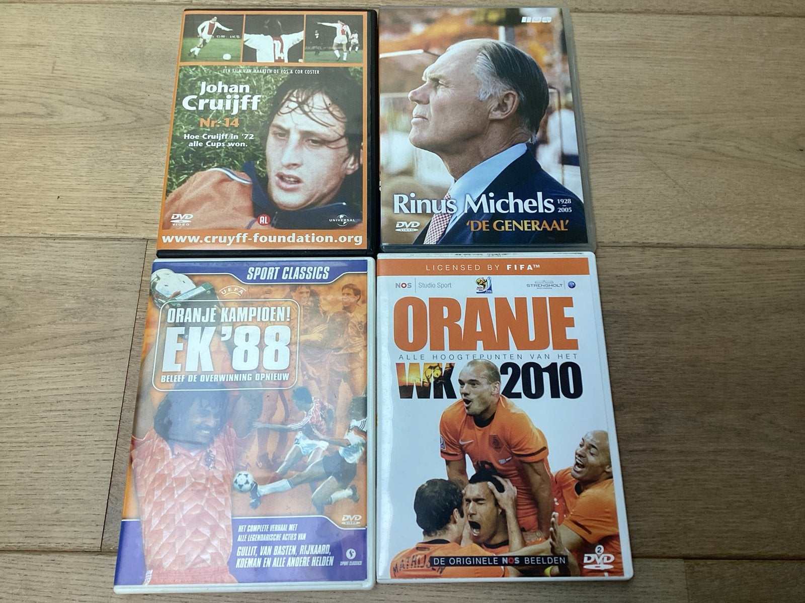 Voetbal DVD Collectie: Cruijff, Michels, EK '88, WK 2010, Alle leeftijden, Nederlands, Voetbal, Zo goed als nieuw