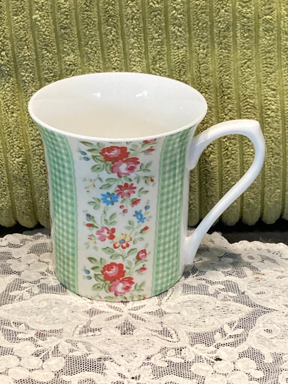Beker, mok, Cath Kidston, groen (070726), Huis en Inrichting, Gebruikt, Overige merken, Ophalen of Verzenden, Overige stijlen