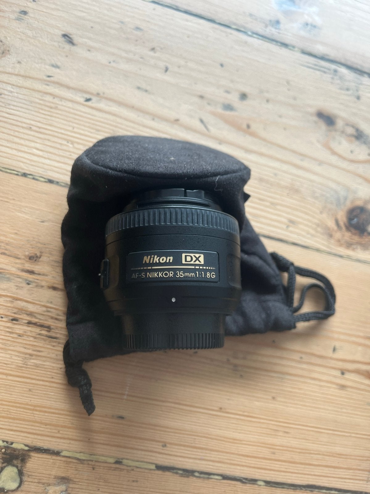Nikon AF-S Nikkor 35mm 1:1.8G DX lens, Ophalen of Verzenden, Gebruikt, Standaardlens