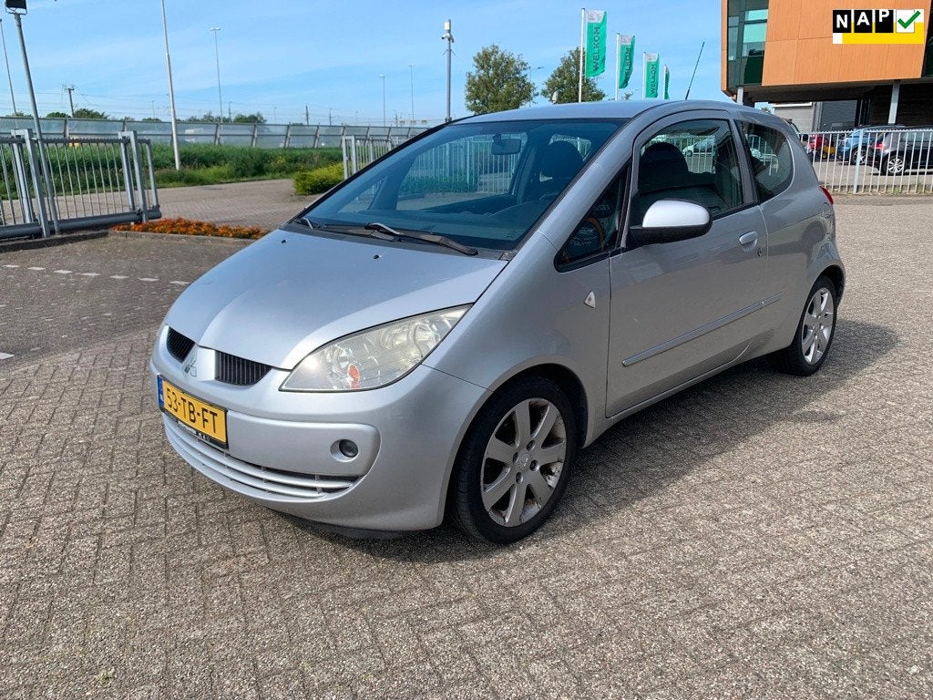 Mitsubishi Colt 1.3 Heartbeat Grijs 2006 Airco Elek ramen, Auto's, Mitsubishi, Voorwielaandrijving, Gebruikt, Metallic lak, Colt