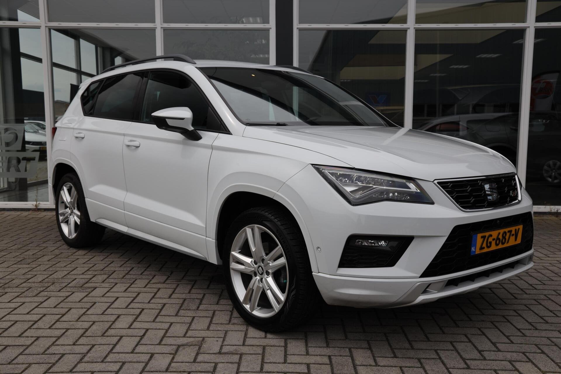 Seat Ateca 1.5 TSI FR Business Intense|Automaat|Camera|Navi|, 4 cilinders, 150 pk, Wit, Origineel Nederlands