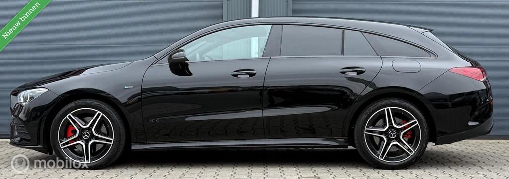 Mercedes CLA-klasse Shooting Brake 250 e AMG Line LED/Clima/, Auto's, Mercedes-Benz, CLA, Gebruikt, Euro 6, 4 cilinders