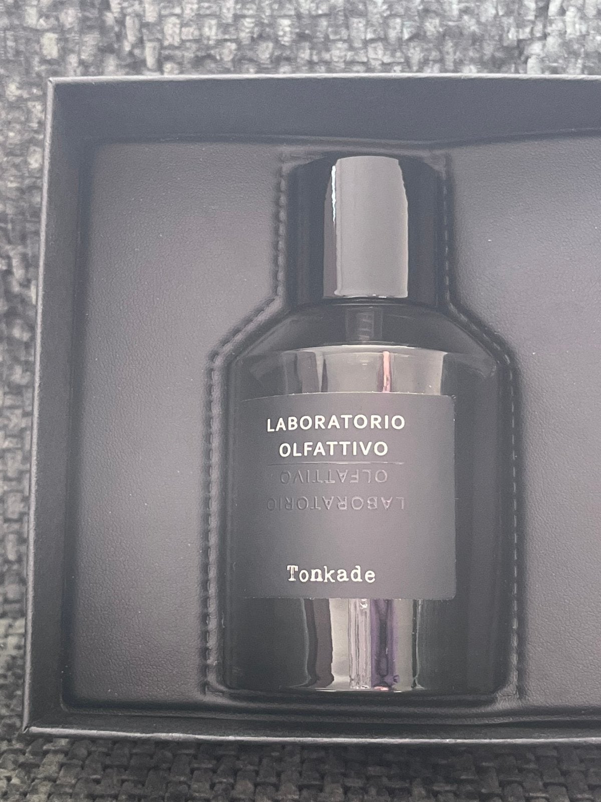 Tonkade Laboratorio Olfattivo, Sieraden, Tassen en Uiterlijk, Ophalen of Verzenden, Zo goed als nieuw