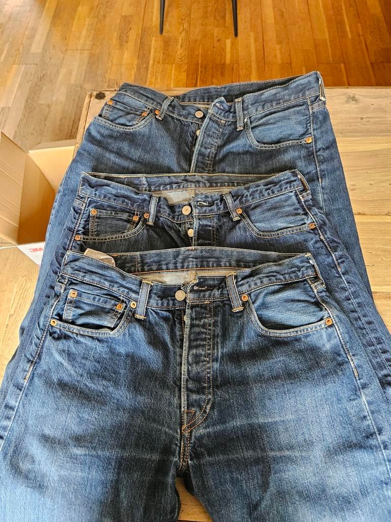 3 keer Levis 501, Ophalen of Verzenden, Zo goed als nieuw, Blauw, W32 (confectie 46) of kleiner