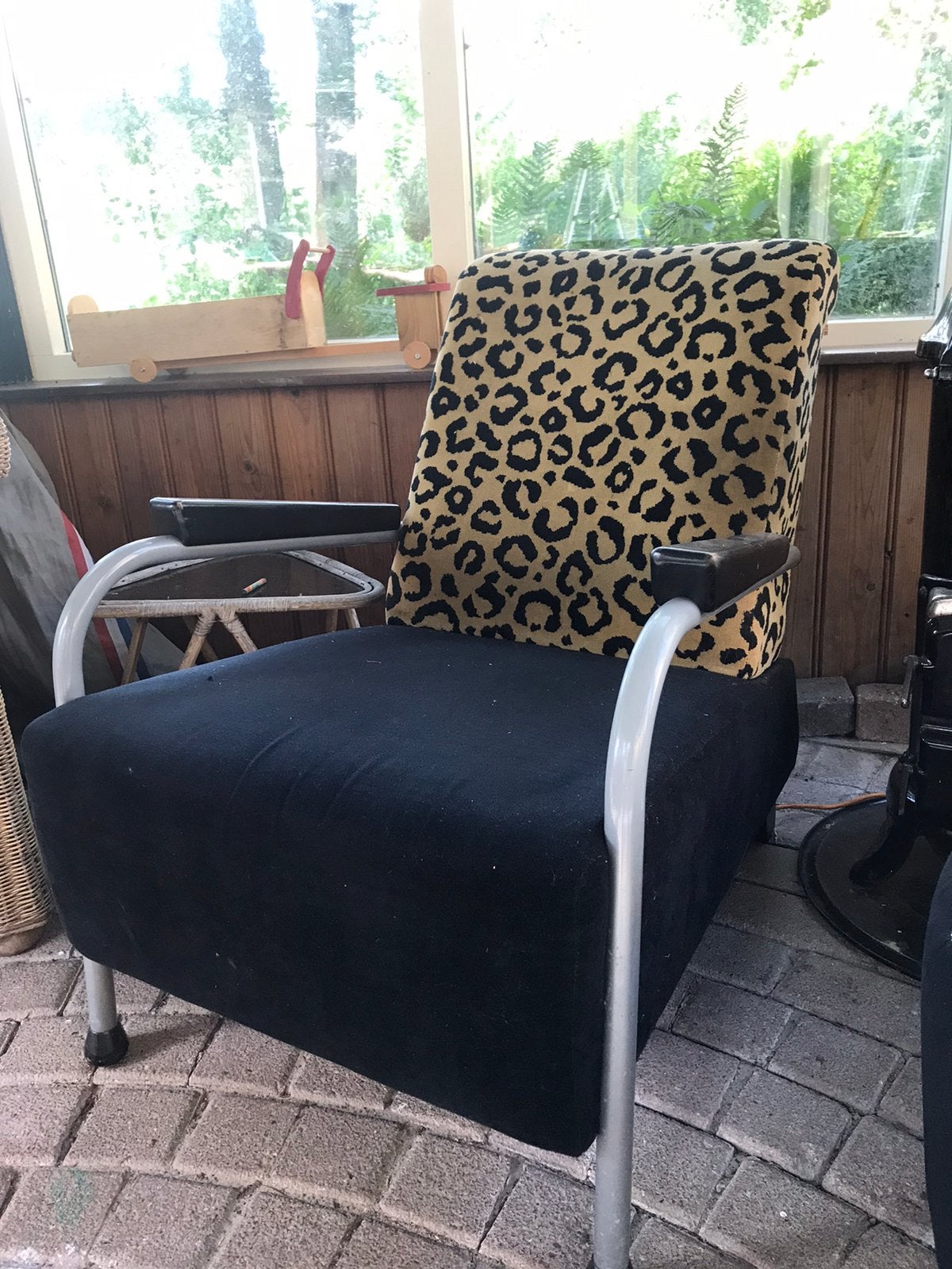Fauteuil met hocker in panterprint, Ophalen of Verzenden, Zo goed als nieuw, Stof
