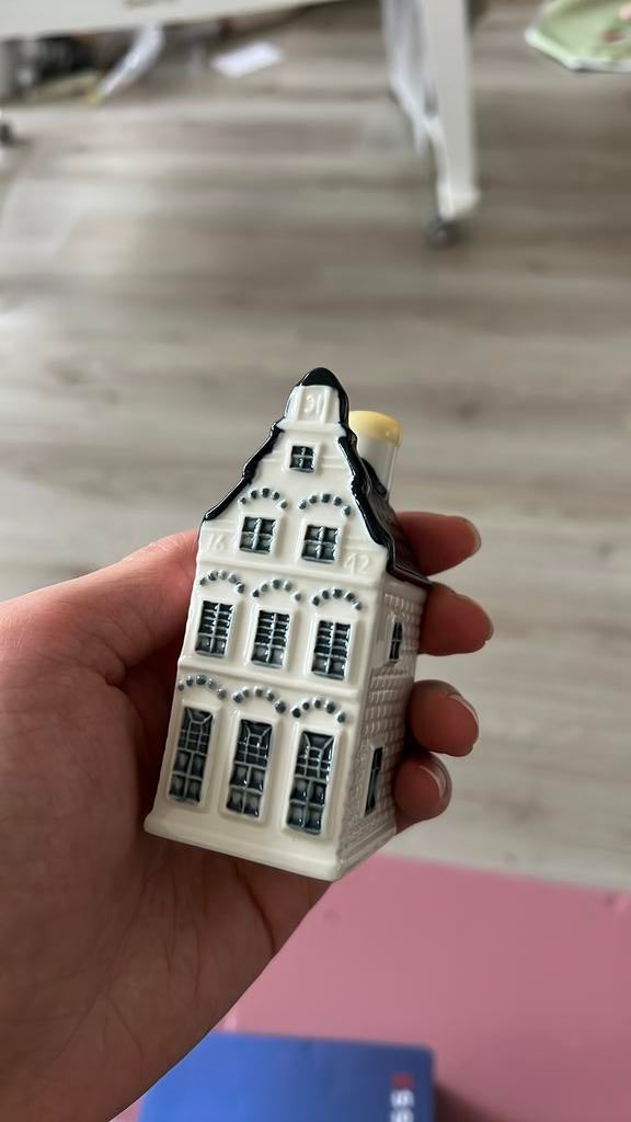 Klm 17, Ophalen of Verzenden, Zo goed als nieuw
