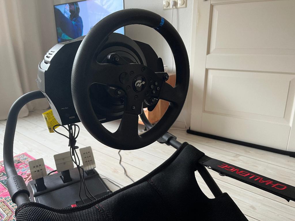 Thrustmaster T300 RS-GT + Playseat Challenge ActiFit, Ophalen of Verzenden, Zo goed als nieuw, Playseat of Racestoel, PlayStation 4