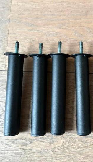 Meubelpoten zwart, vier stuks, Ophalen, Zo goed als nieuw, 100 tot 250 mm, Overige typen