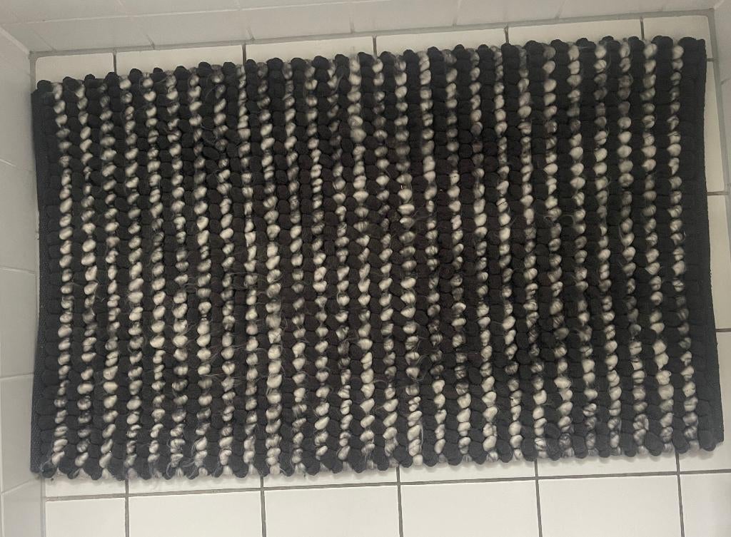 ZGAN Heckett Lane Badmat Mylene, 60x100 cm, Ophalen of Verzenden, Zo goed als nieuw, Zwart, Badmat